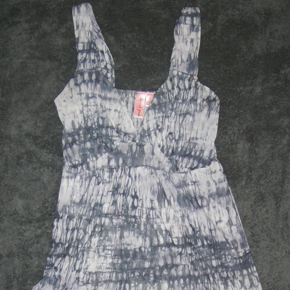 Sweet Pea Blouse-Sleeveless, Size Small